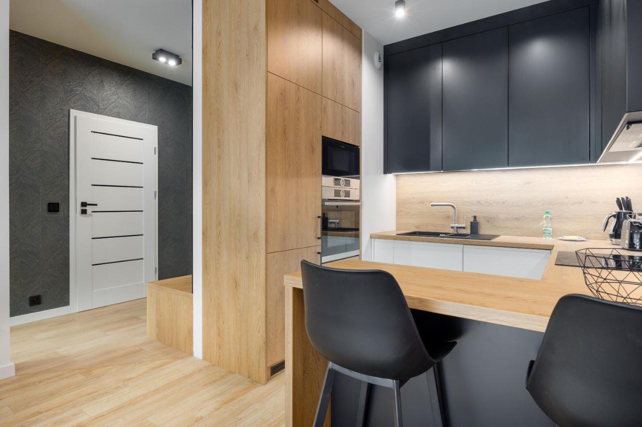 Brand New Business Apartament Варшава Экстерьер фото